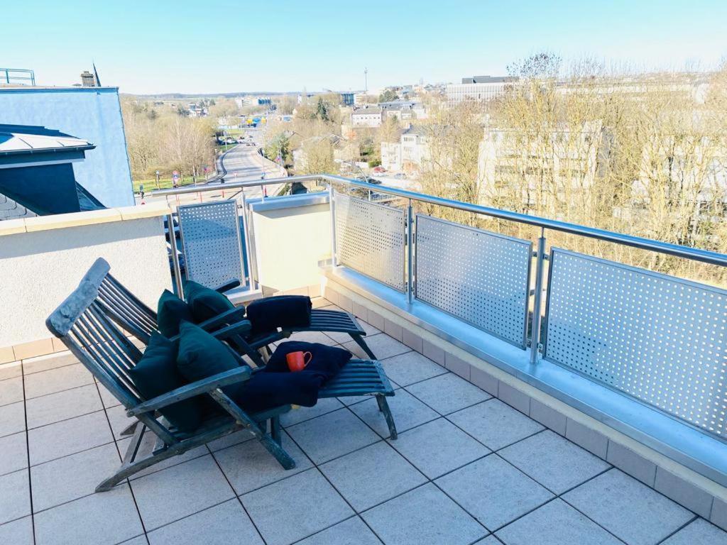 Big Penthouse 2 Bedrooms In Center With Parking And Largeterrace-41 Luxemburg Kültér fotó